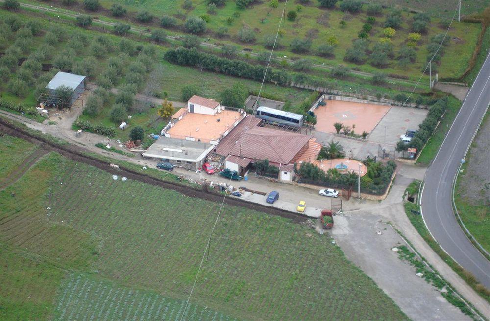 Agriturismo La Targa Villa Buonfornello Eksteriør bilde
